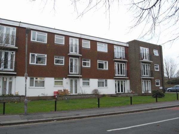 Victoria Park Gardens, WORTHING **NO DEPOSIT REQUIRED**