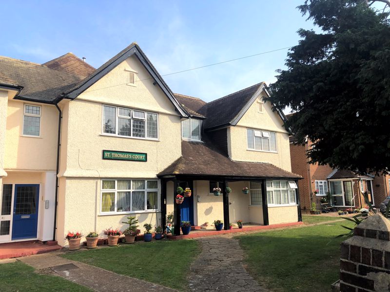 82-84 St Lawrence Avenue, Worthing