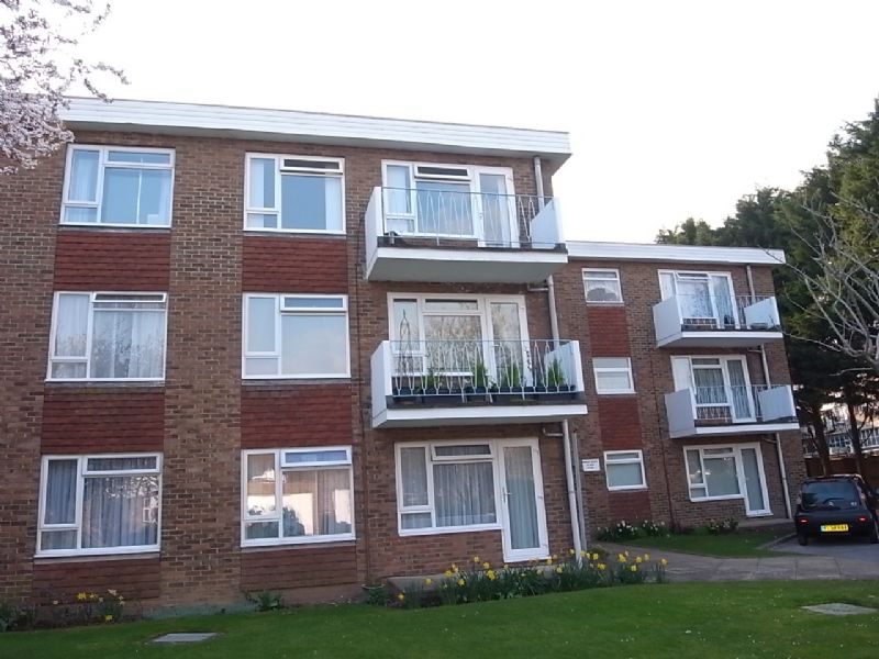 Wallace Avenue, Worthing