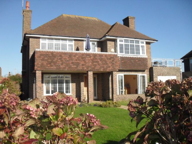 Goring-by-Sea, Worthing