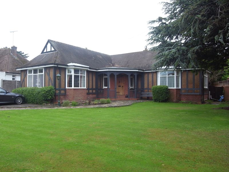 St Lawrence Avenue, Worthing